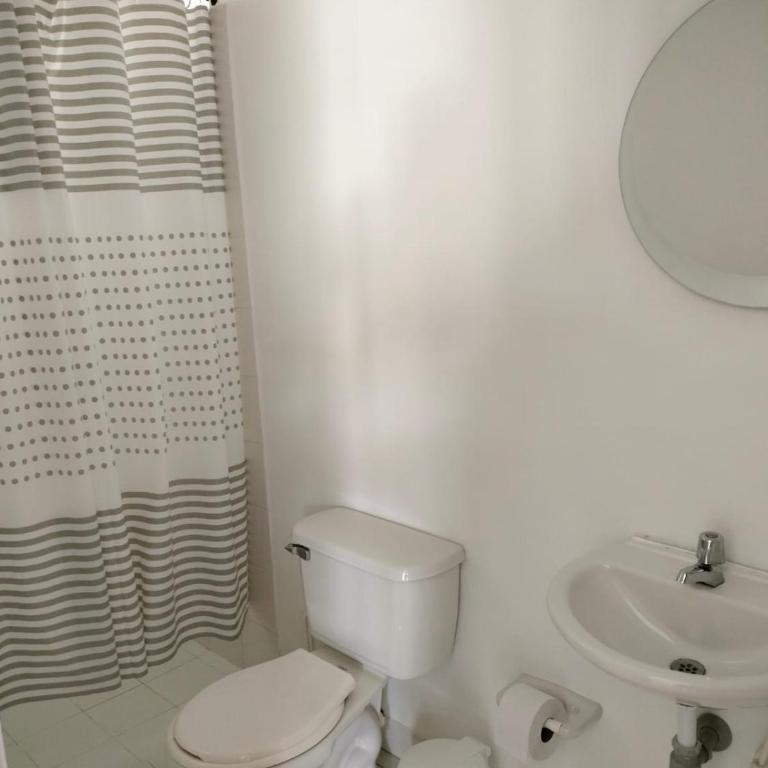 Oasis Santafe - One-Bedroom Apartment - 3