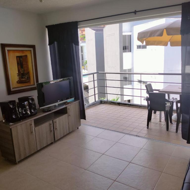 Oasis Santafe - One-Bedroom Apartment - 9