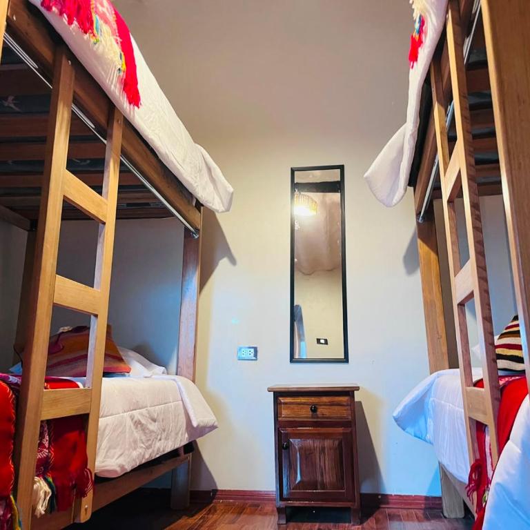 Mud House Hostel - 4-Bed Mixed Dormitory Room - 1