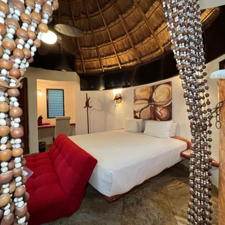 Cocos Cabañas Playa del Carmen Adults Only - King Suite Roja - 3