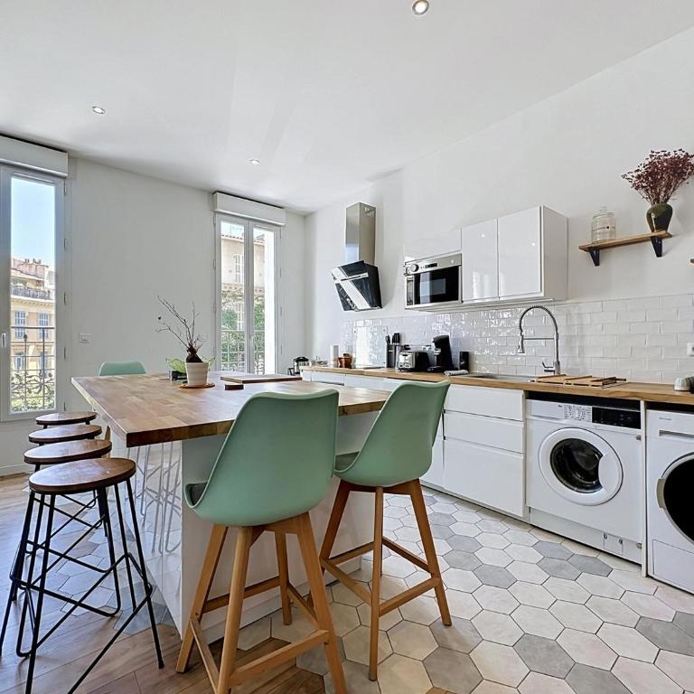 2BR - Free Private Parking - AC - Notre-Dame - Apartamento de 2 dormitorios - 1