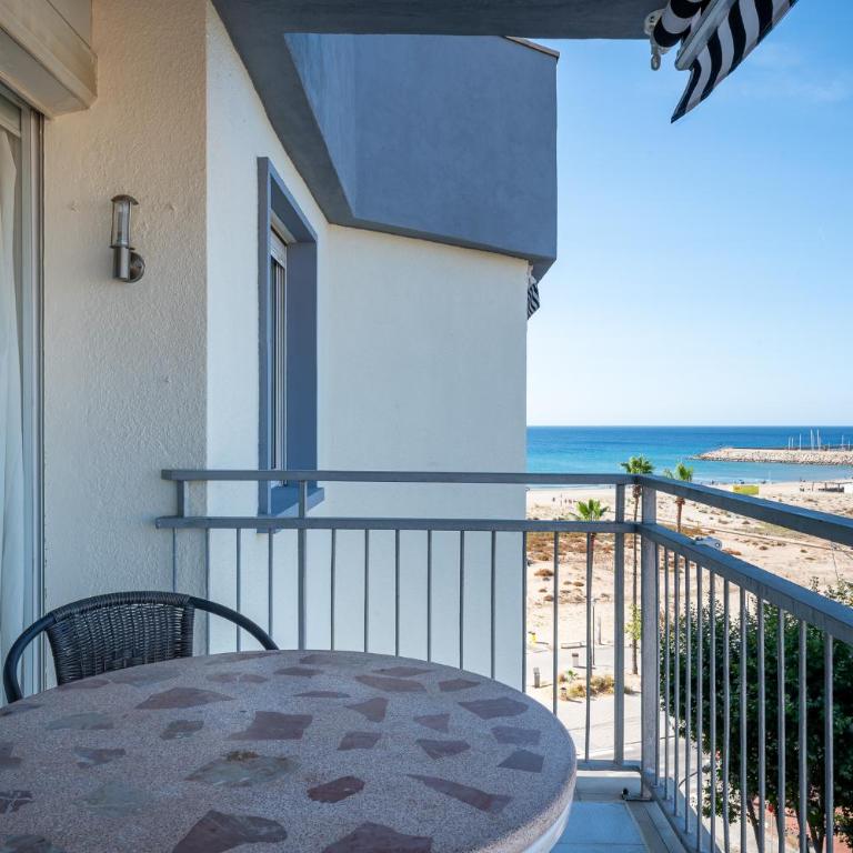 At151 Flat with Airco,building in front of the beach - Apartamento de 1 dormitorio - 14