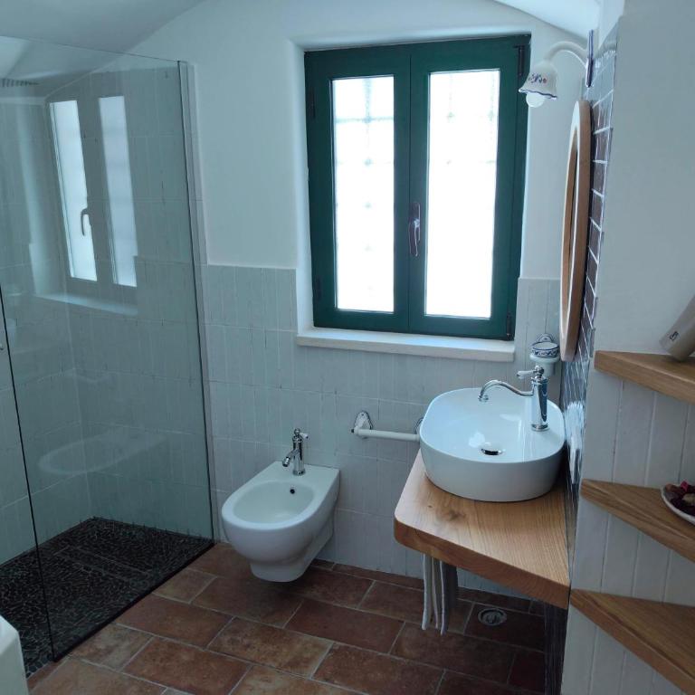 Vietri Home Costa d' Amalfi - Camera Matrimoniale Deluxe (2 Adulti + 1 Bambino) - 13