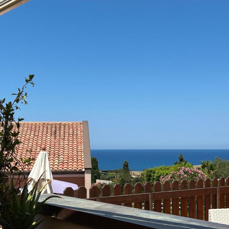 Divina Cefalù - One-Bedroom House - 3