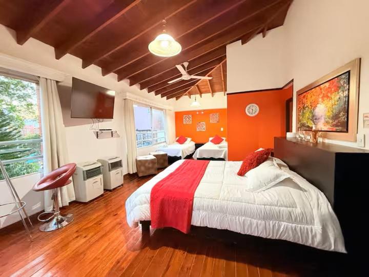 Hotel Lleras Premium #1 - Habitación Familiar - 1