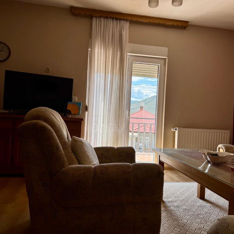 Apartment Rest Mostar Zalik - Apartman sa 3 Spavaće Sobe i Balkonom - 10