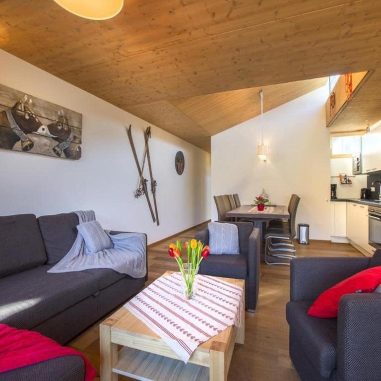 Bright Mountain Retreat near Wildkogel Gondola - Ferienhaus mit 3 Schlafzimmern - 9