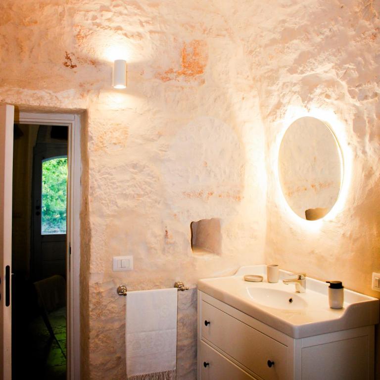 EnjoyTrulli Valle D Itria - Three-Bedroom House - 6