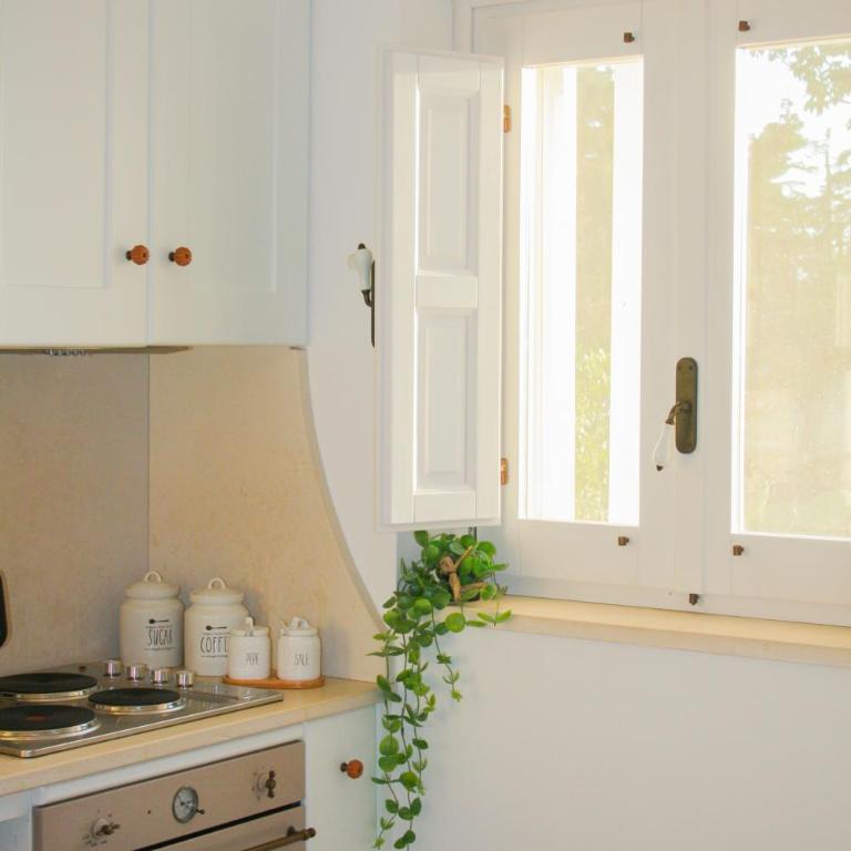 EnjoyTrulli Valle D Itria - Three-Bedroom House - 13