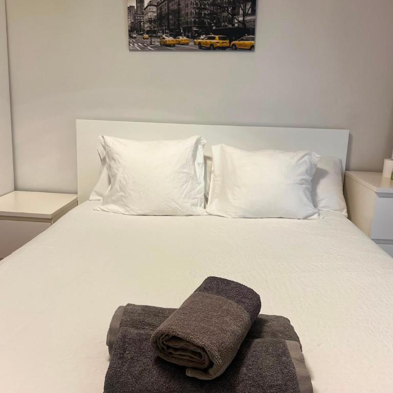 Pensión Matilde - Double Room with Shared Bathroom - 1