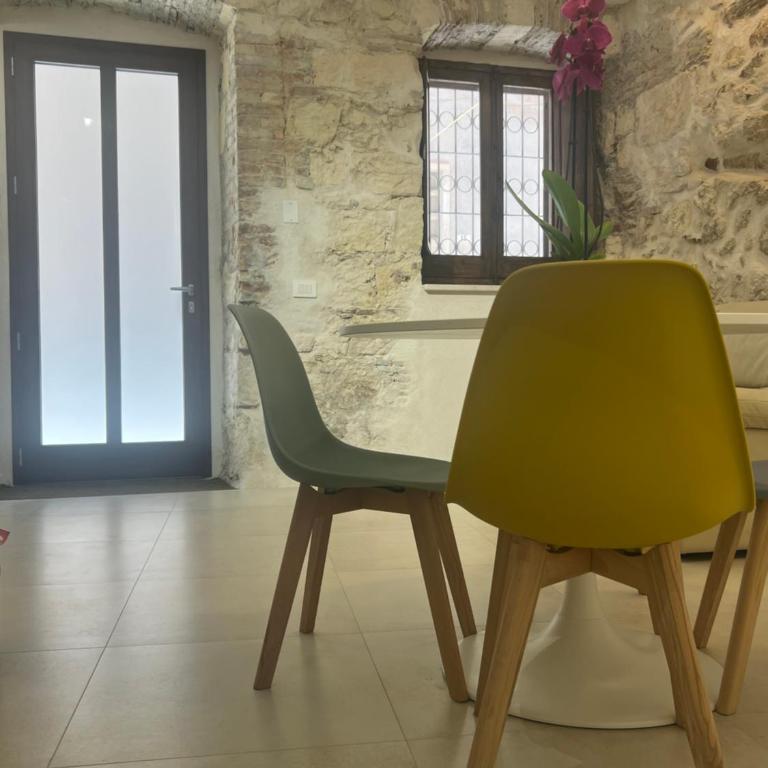Dintorni - One-Bedroom Apartment - 7