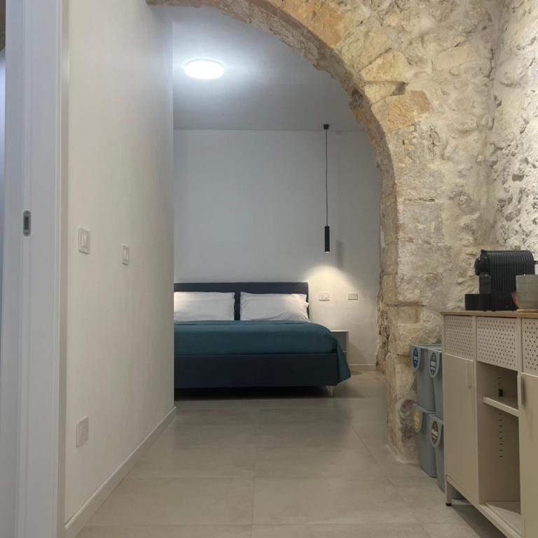 Dintorni - One-Bedroom Apartment - 8
