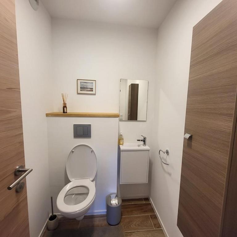 Bel appartement Chaberton avec parking couvert - Two-Bedroom Apartment with Mountain View - 12