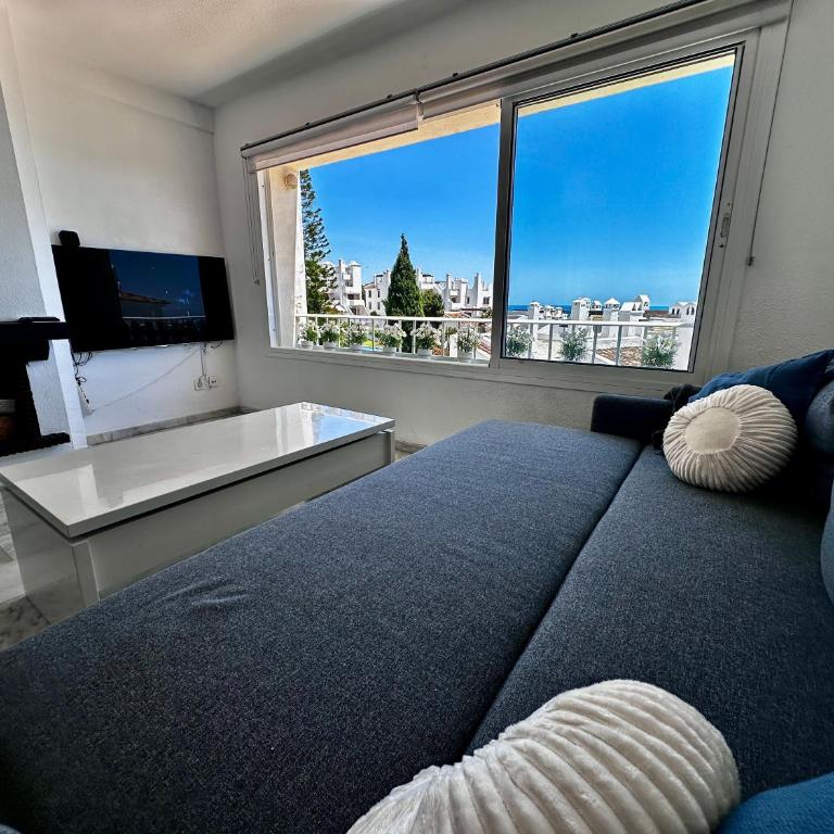 UrbanChicMalaga Sea View All Year Pool 10m from Beach and Shops in Torremuelle - Apartment mit Meerblick - 3