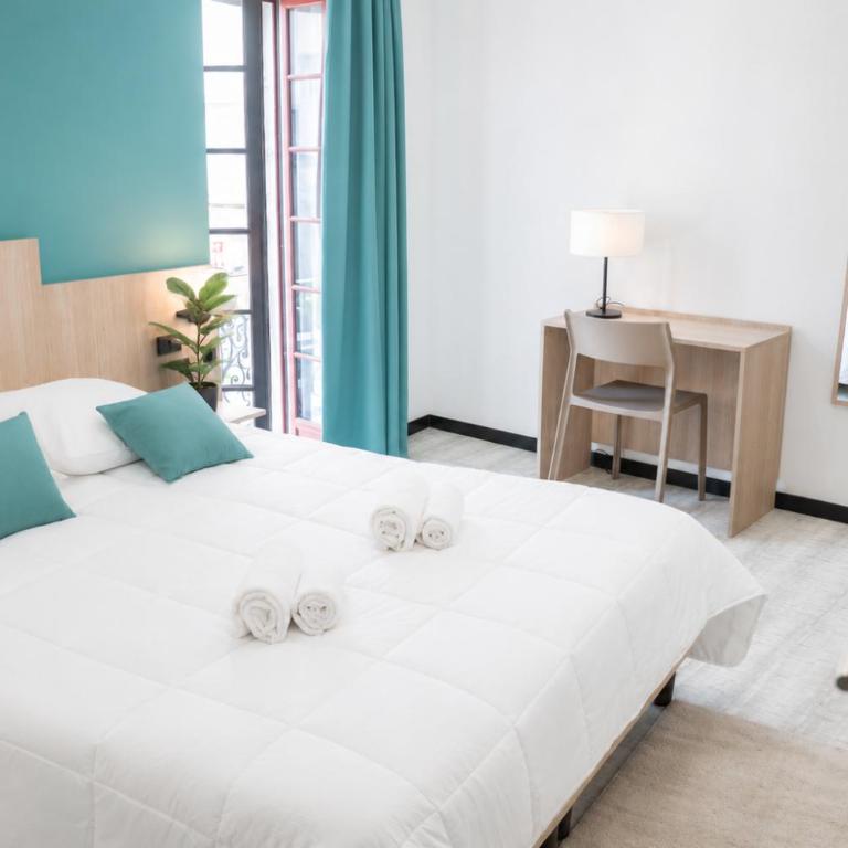 Hôtel des Artistes - Double Room - 6