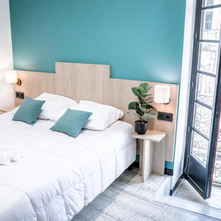 Hôtel des Artistes - Double Room - 4
