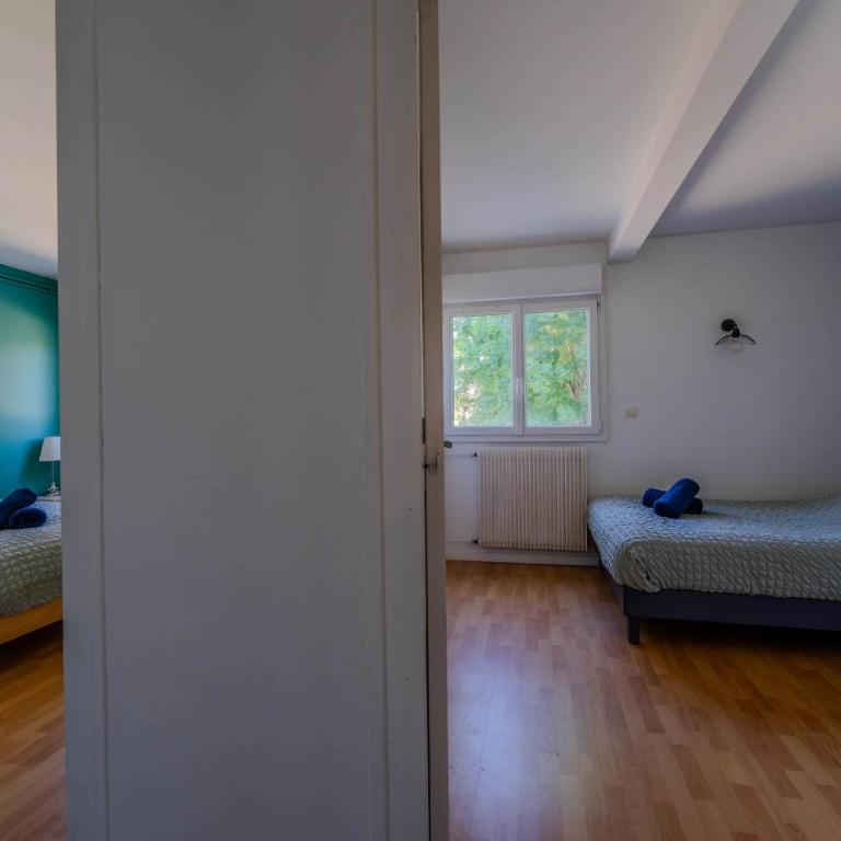 90m Apartment - Sleeps 6 - Balcony - Free Parking - Walk to City Centre - Appartement - 15