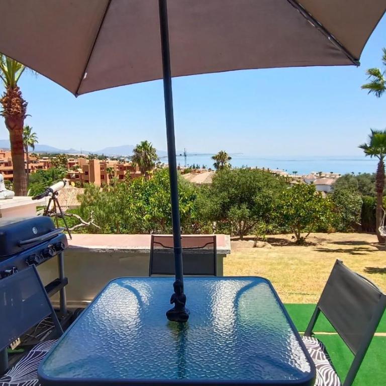 House - Sleeps 8 - Hot Tub - Beach Access - Vacation Home - 9