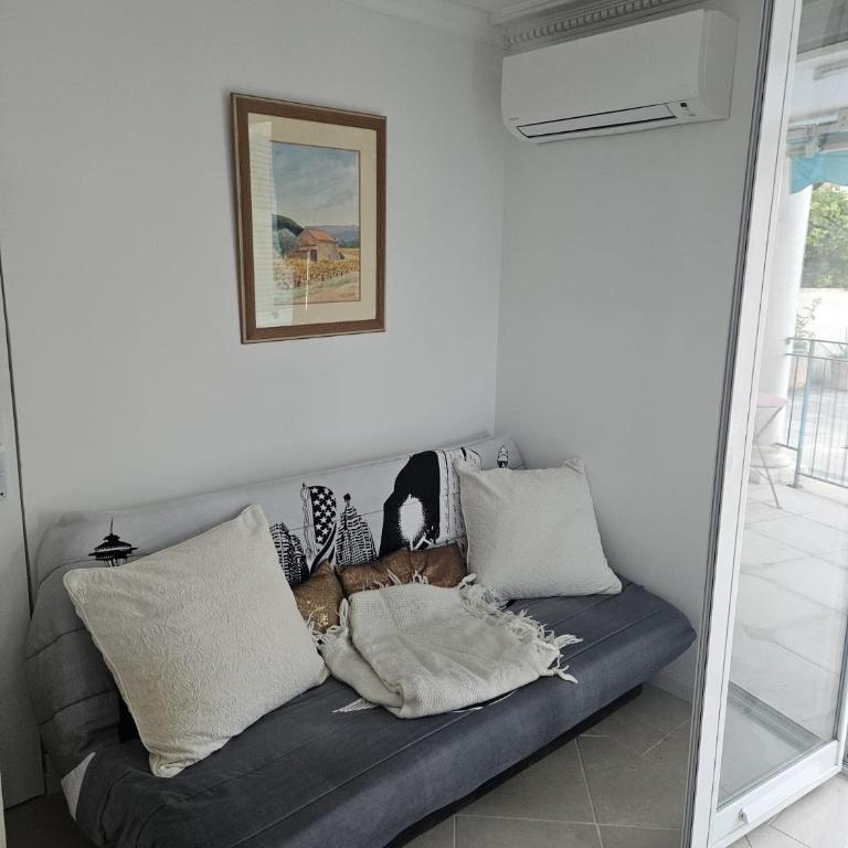 Villa sea view - Studio - Vue sur Piscine - 8