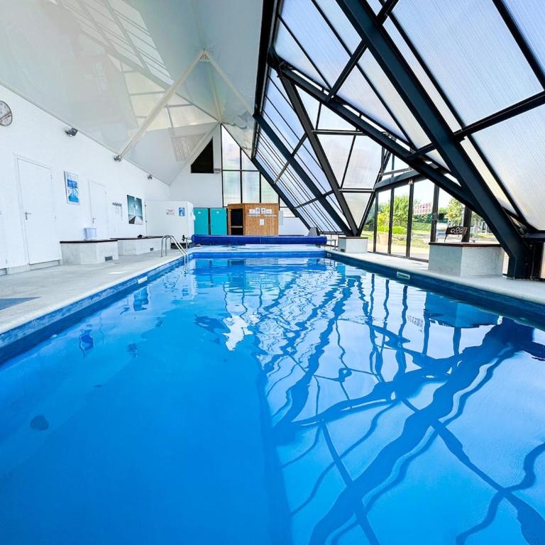 Appartement 4 personnes Piscine Jacuzzi and parking - Appartement 1 Chambre - 18