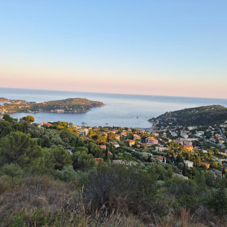 Villa sea view - Studio - Vue sur Piscine - 4