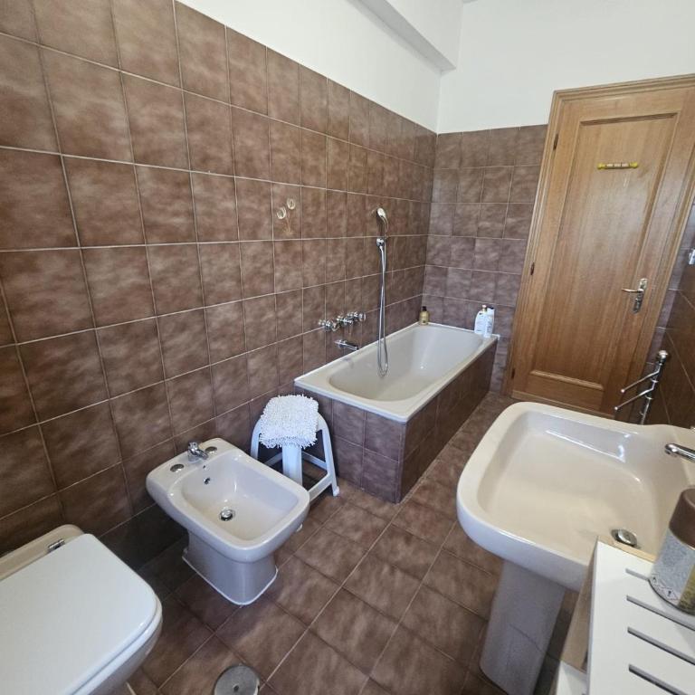 Suite Colosseo - Habitación Doble con baño privado - 12