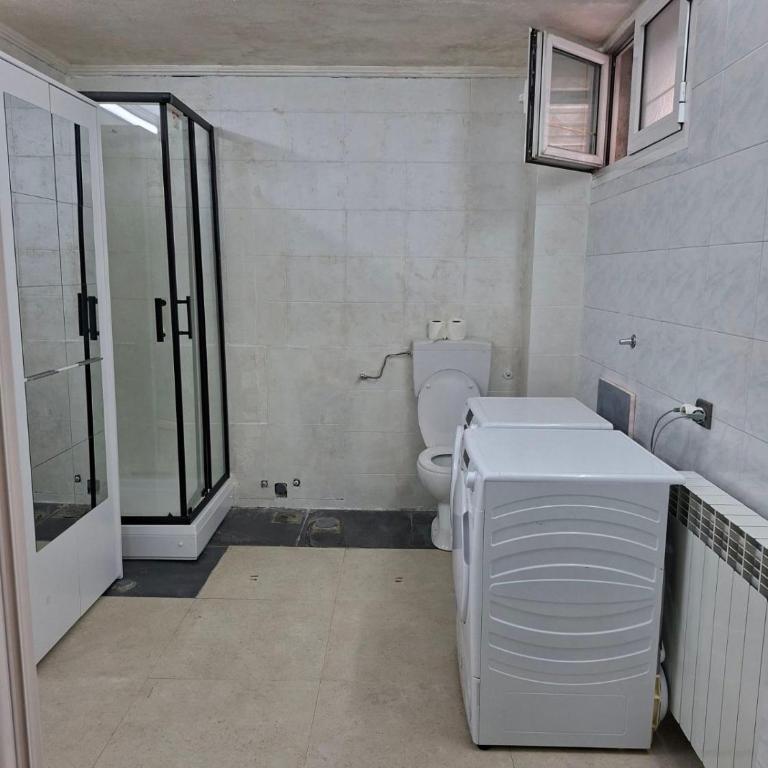 Private Villa with Rooftop pool - Three-Bedroom Villa - 10