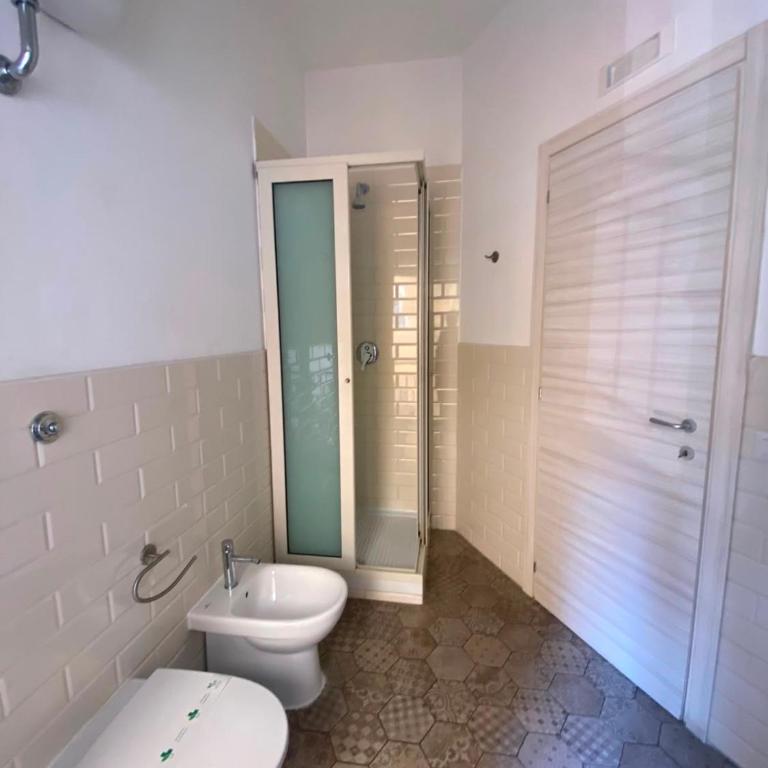 ALBATROS Suites&Rooms - Quadruple Room with Bathroom - 35