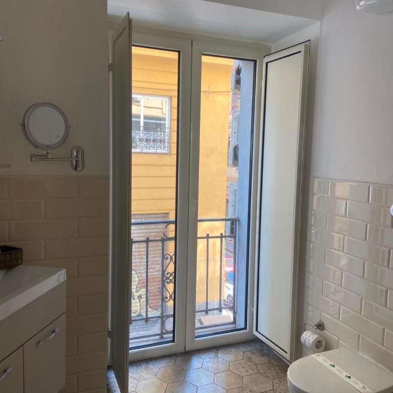 ALBATROS Suites&Rooms - Quadruple Room with Bathroom - 51