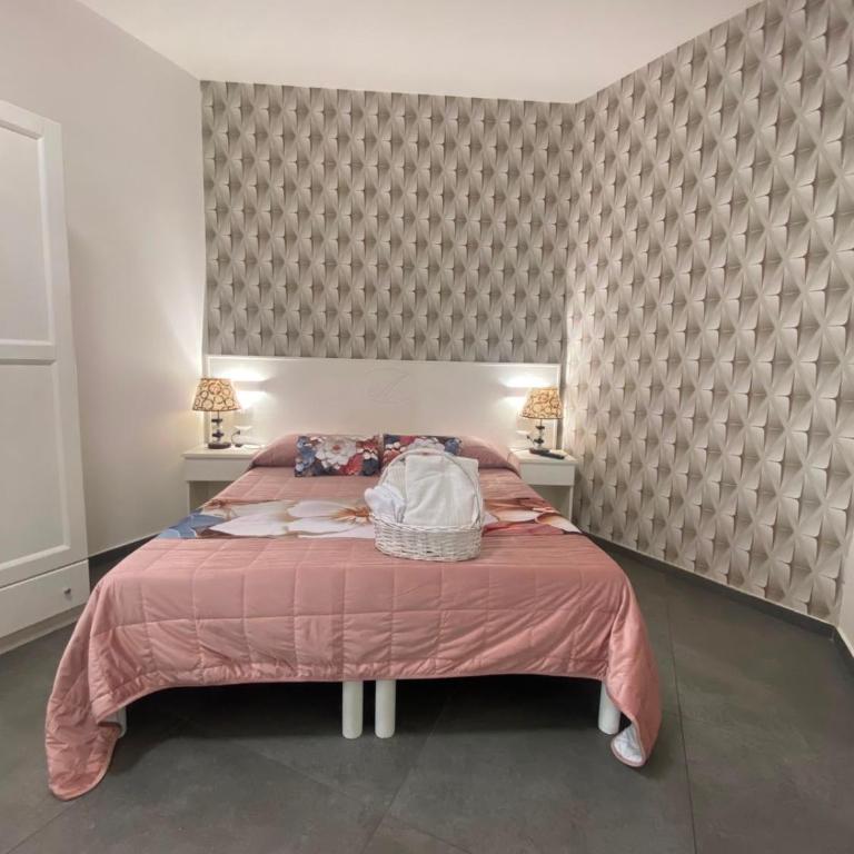 ALBATROS Suites&Rooms - Quadruple Room with Bathroom - 41