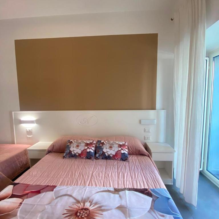 ALBATROS Suites&Rooms - Triple Room with Balcony - 38