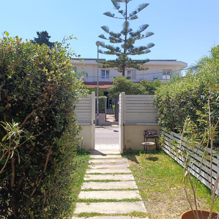 Mondello Felix - appartamenti in villa a 600m dal mare - Ferienhaus - 10