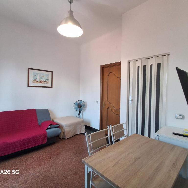 LA LANTERNA DI ANGELO rent rooms and apartments free parking on the street front - Appartamento con 1 Camera da Letto con Vista - 13
