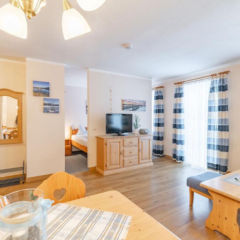 Ferienwohnanlage Brünnstein - Apartment mit Blick auf die Berge - 4