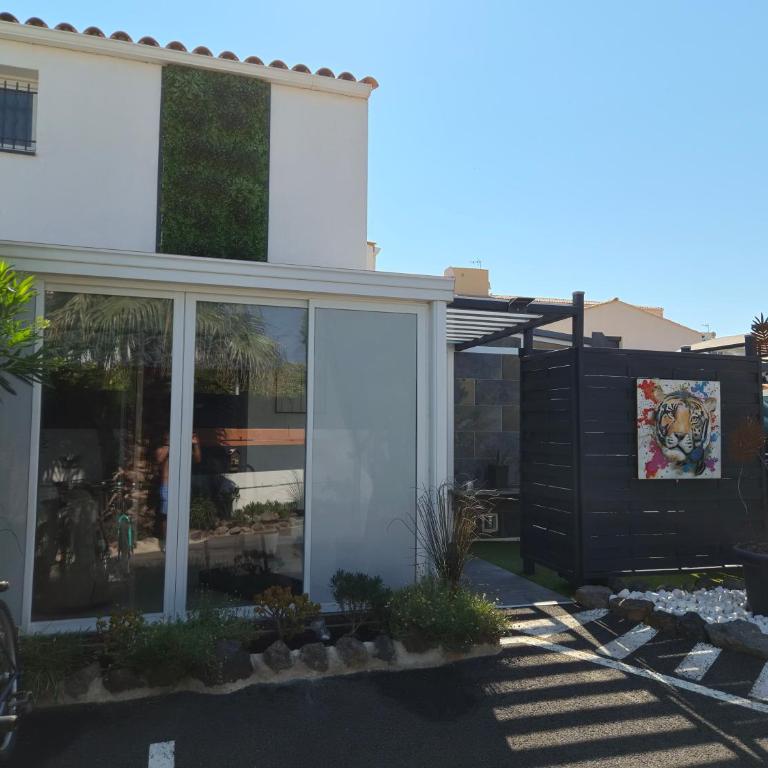 EL PUEBLO- VILLA 3 -Village Naturiste Cap d'Agde - Exceptionnelle 2-4 personnes - Villa con 2 Camere da Letto - 3