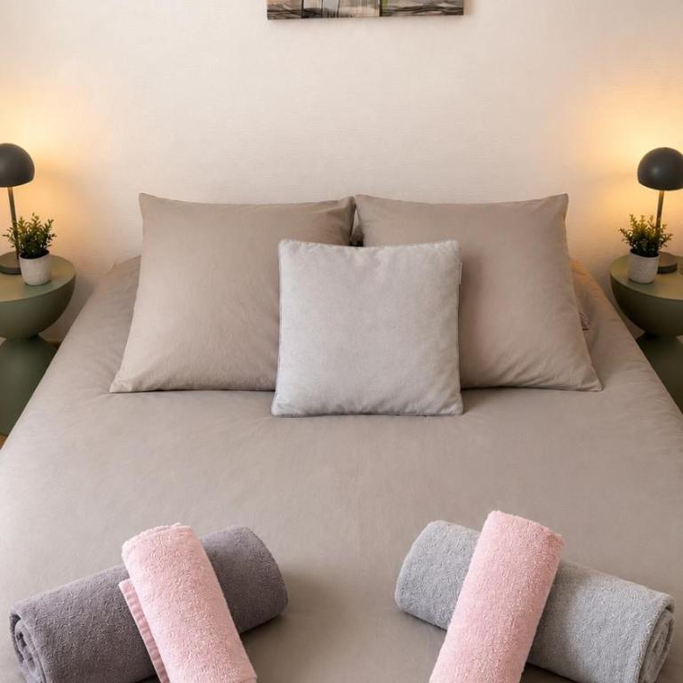 HAPPY HOME COLMAR with PRIVATE PARKING - Two-Bedroom Apartment - 7