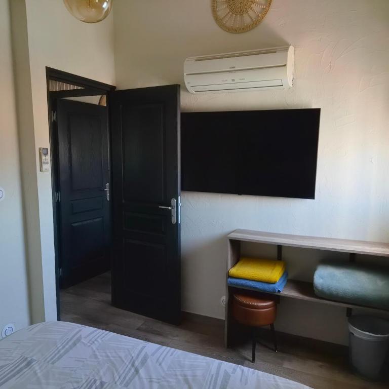 EL PUEBLO- VILLA 3 -Village Naturiste Cap d'Agde - Exceptionnelle 2-4 personnes - Villa con 2 Camere da Letto - 33