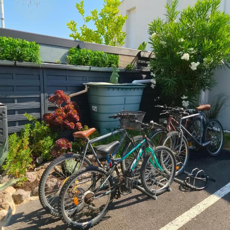 EL PUEBLO- VILLA 3 -Village Naturiste Cap d'Agde - Exceptionnelle 2-4 personnes - Villa con 2 Camere da Letto - 53