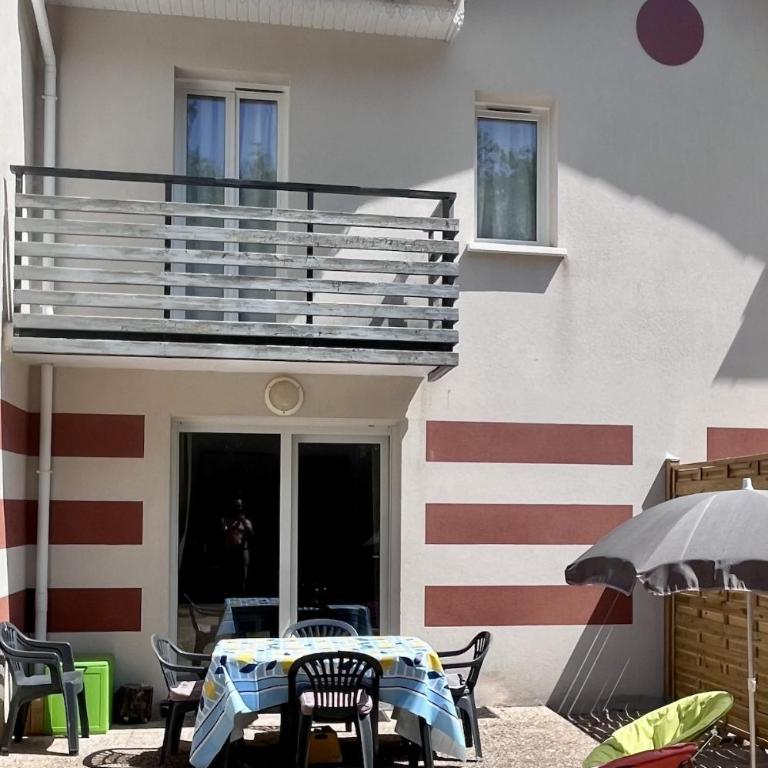 Villa 52, duplex détente entre piscine et plage - Casa de 2 dormitorios - 14