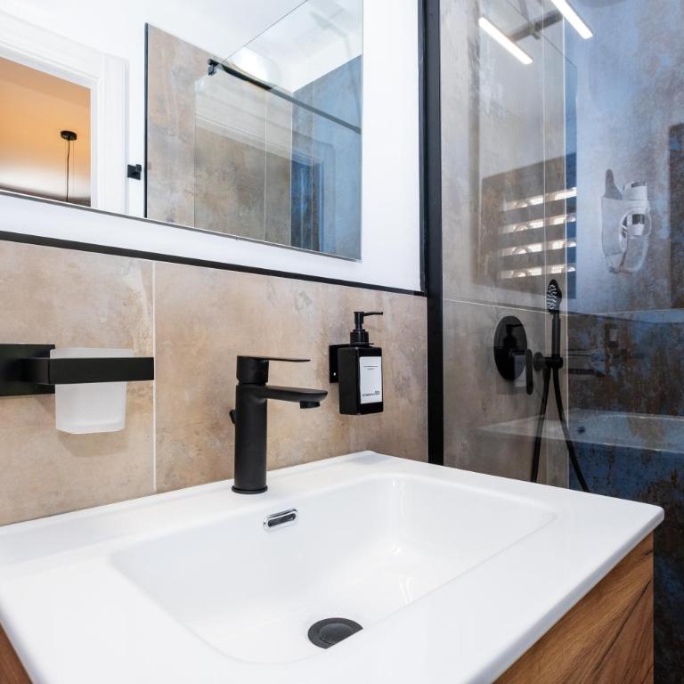 Da Mariolina Apartments and rooms - Double Room - 8
