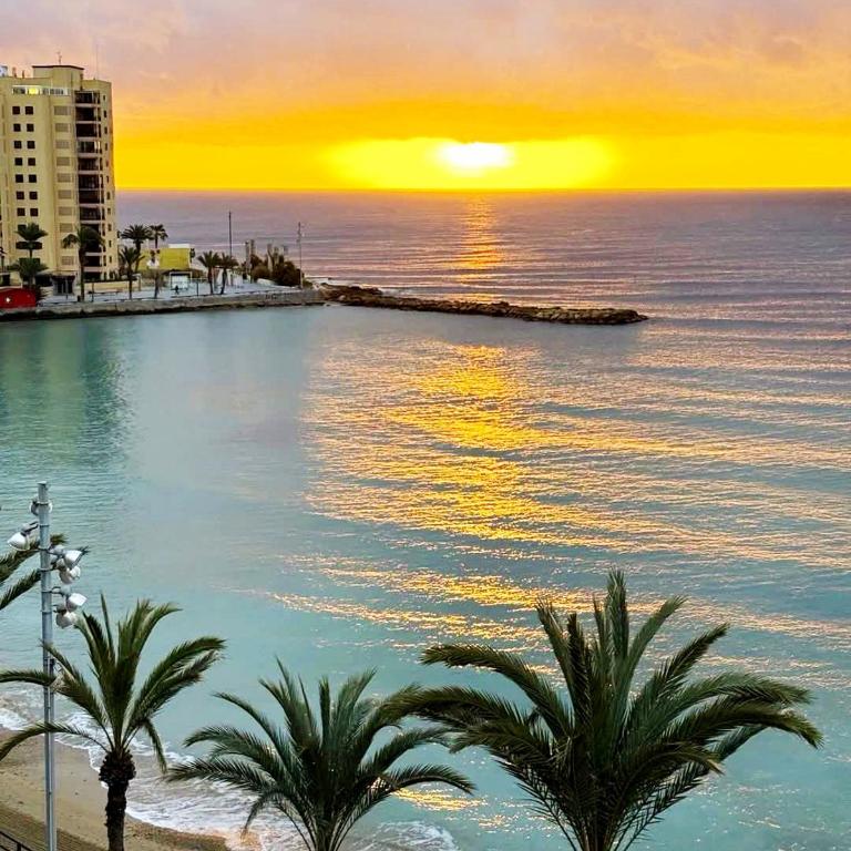 ICON Beach Apartment - 1 Min to Beach & Free Garage - Apartment mit 3 Schlafzimmern - 14