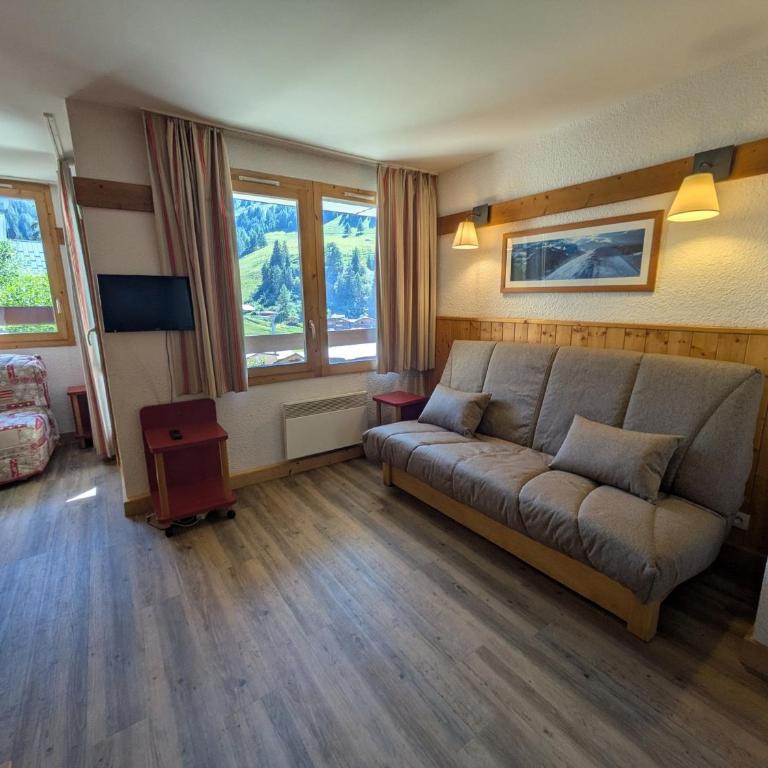 Appartement lumineux près des pistes, accès piscine, animaux acceptés - Apartment mit 1 Schlafzimmer - 6