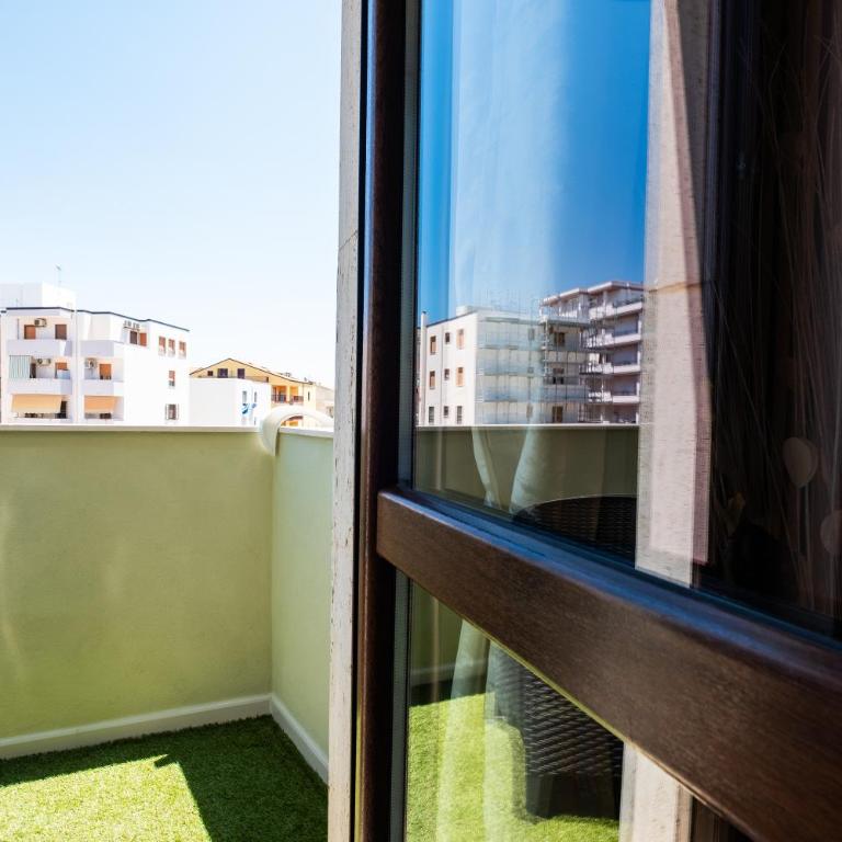 Da Mariolina Apartments and rooms - Double Room with Balcony - 9