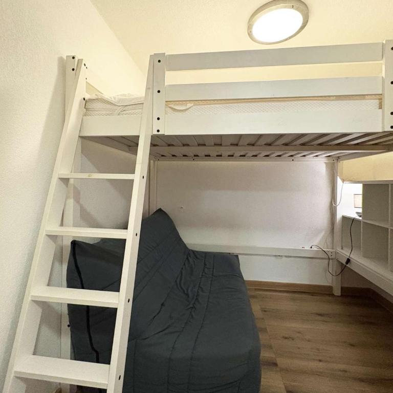 Studio aux Orres 1800m avec Piscine, Terrasse, et Accès Direct aux Pistes - FR-1-322-525 - Apartment - 9
