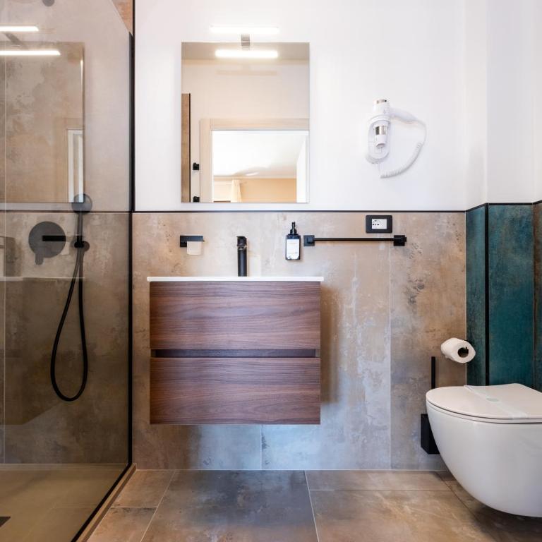 Da Mariolina Apartments and rooms - Double Room with Balcony - 8