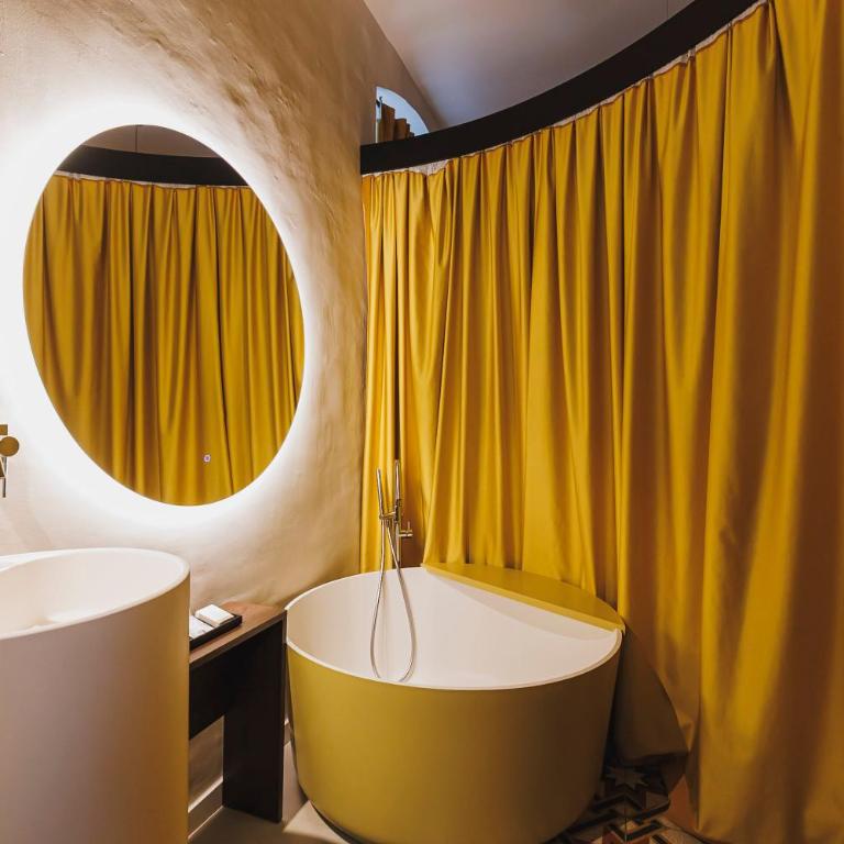 Harmonies BnB - Luxury Suites & Family Room Bari - Camera Familiare Deluxe - 15