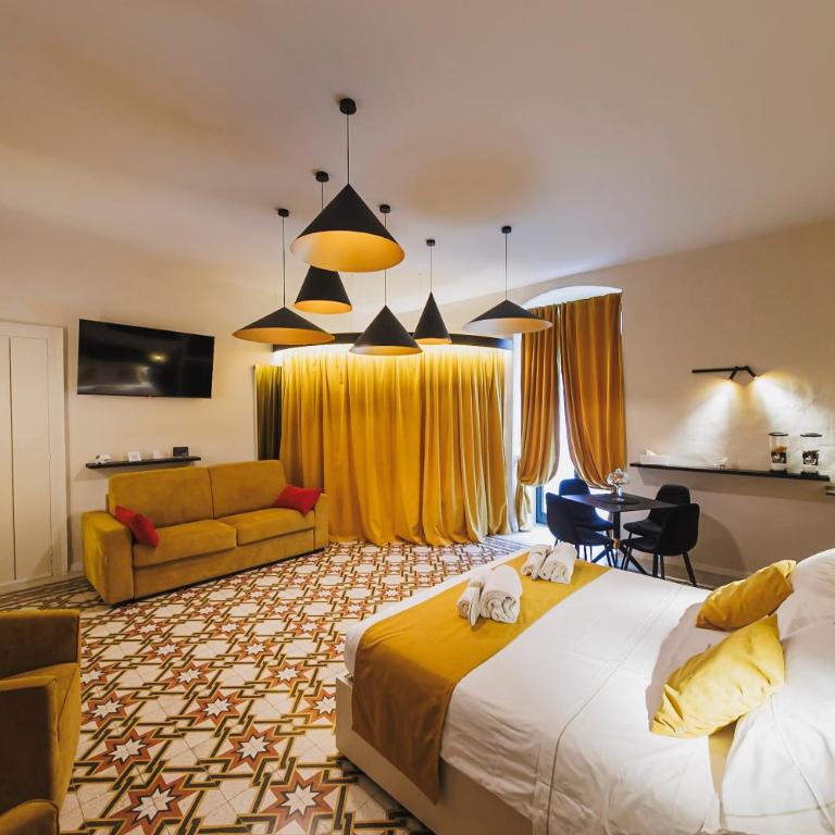 Harmonies BnB - Luxury Suites & Family Room Bari - Camera Familiare Deluxe - 3