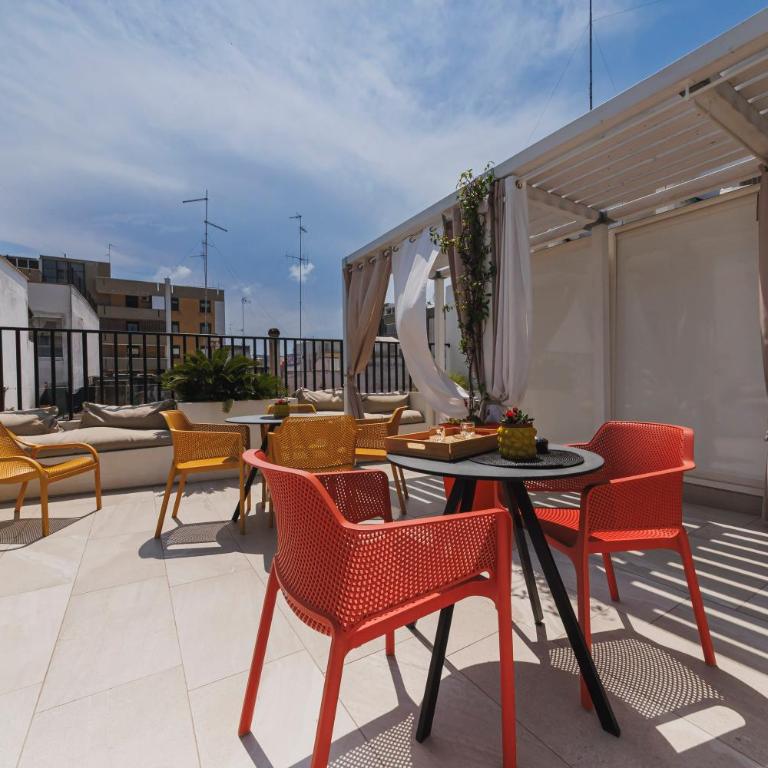 Harmonies BnB - Luxury Suites & Family Room Bari - Camera King - 23