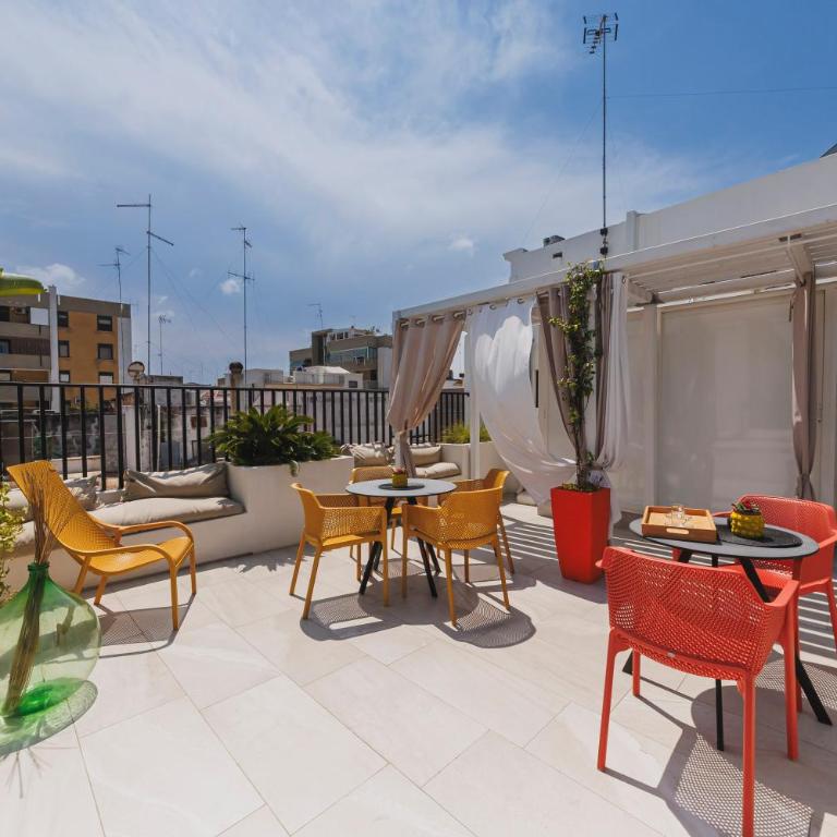 Harmonies BnB - Luxury Suites & Family Room Bari - Camera King - 6