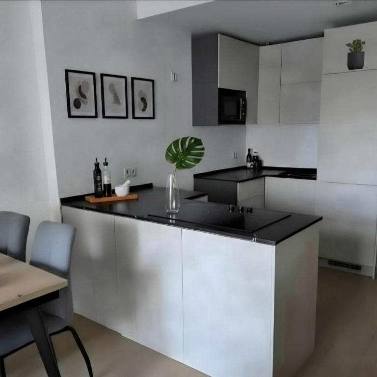 Apartamento Laguna Beach - One-Bedroom Apartment - 1